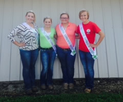 2014 Tamworth Queens: Elizabeth Rake, Samantha Pigg, Courtney Gulick, Kaitlyn Tricker